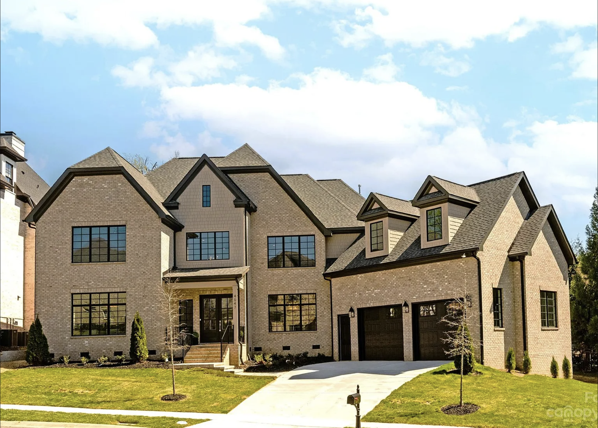 4047 Alexandra Alley Dr